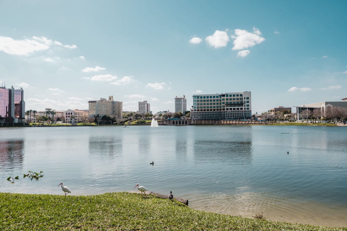 Lake Mirror promenade in downtown Lakeland